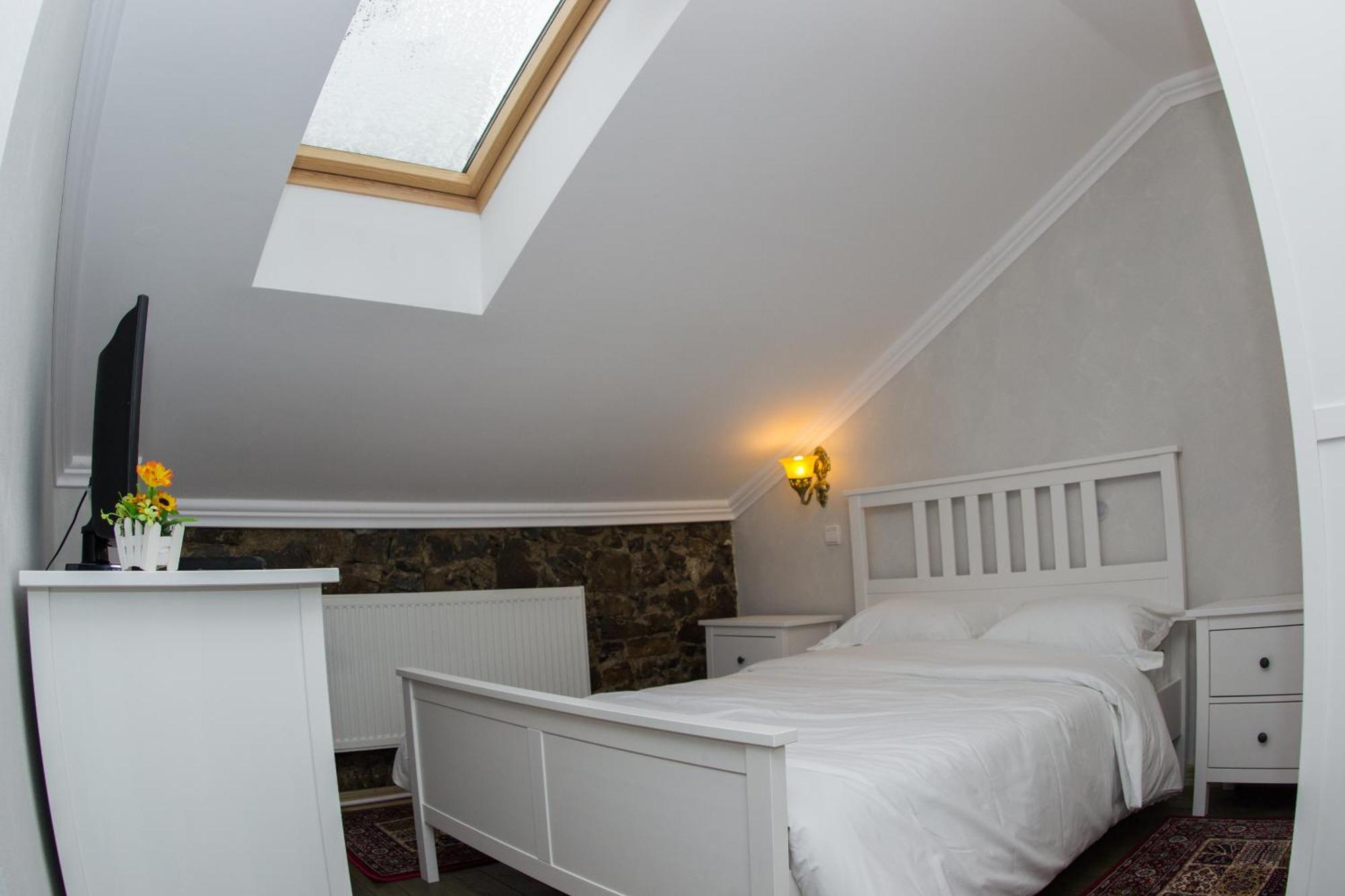 Regal 1880 Hotell Sinaia Rum bild